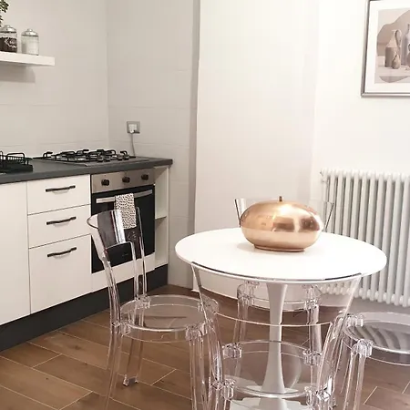 Apartman Vintage Charme - Policlinico *