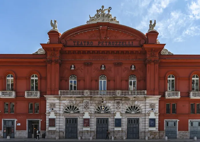 Vintage Charme - Policlinico Apartment *